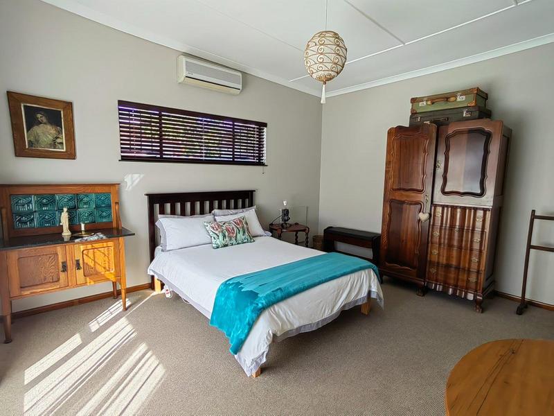 5 Bedroom Property for Sale in Prince Alfred Hamlet Western Cape
